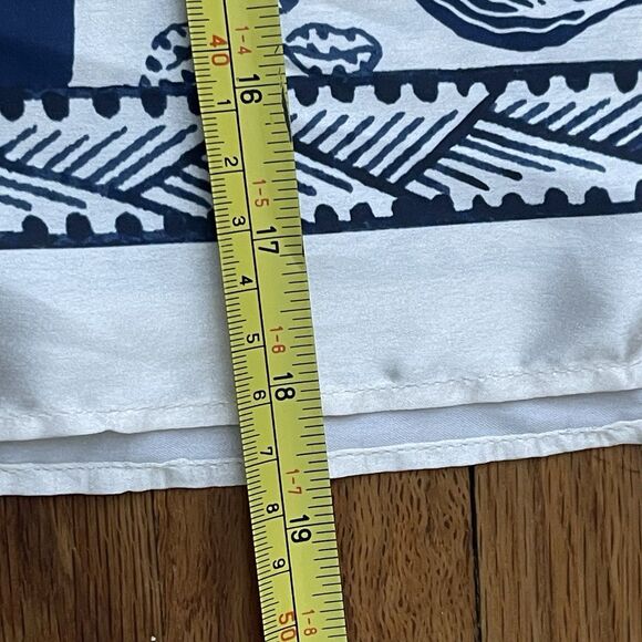 ANTHROPOLOGIE Printed Satin Pajama Set Top And Shorts M/L Cream Navy Blue NEW - Picture 16 of 16